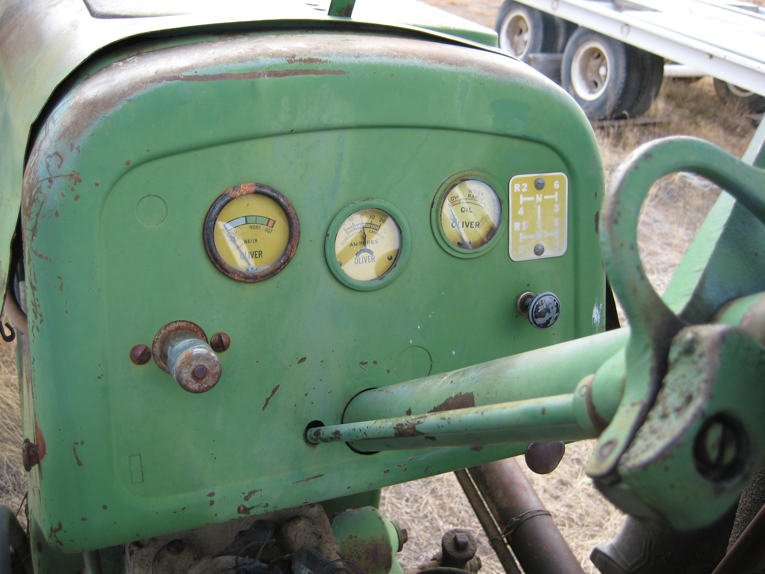 Oliver 88 Dash