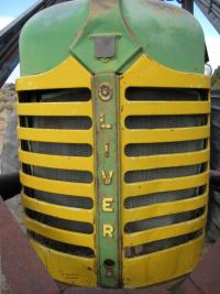 Oliver 88 Grille
